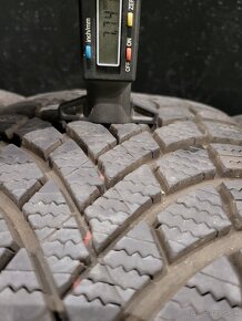 225/60 R18 Bridgestone zimne pneumatiky - 8