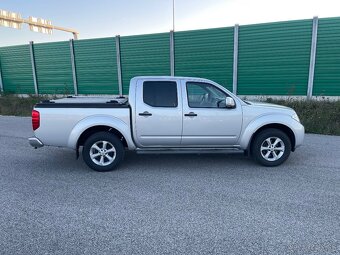 Nissan Navara d40 2.5 dci automat - 8