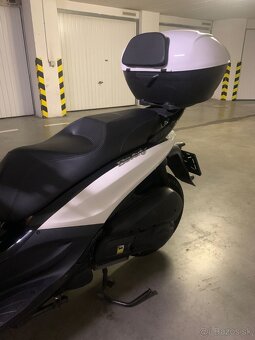 Piaggio Beverly 300 ie Sport - 8