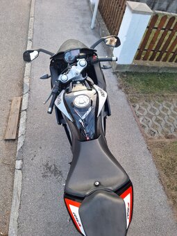 Aprilia rs4 125 - 8