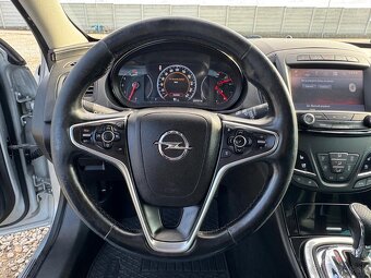 Opel Insignia Sport tourer - 8