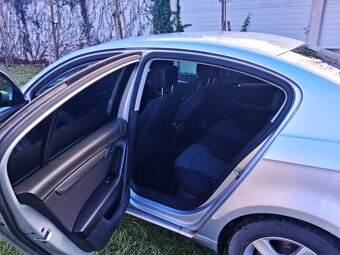 Volkswagen Passat B7 2.0 TDI - 8