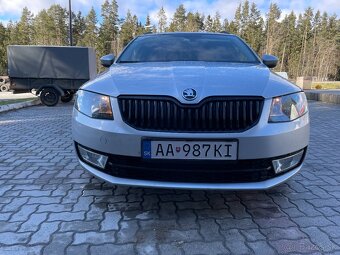 Škoda Octavia  2.0 TDI CR-DSG - 8