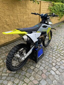 Husqvarna FC450 - 8