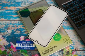 Nillkin tvrdené sklo pre Samsung - 8
