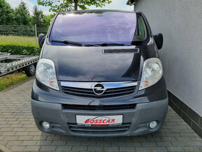 Opel Vivaro 2,5 TDCi 8 Míst Webasto 2xKlima 249.000Kč - 8