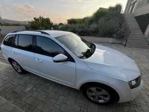 ŠKODA OCTAVIA III Combi / 1.6 TDI / 77kW / DSG - 8