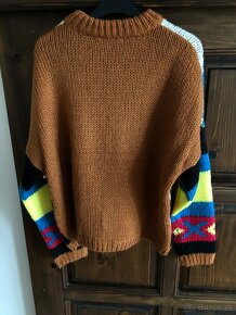 C&A farebný pletený sveter č. L - 8