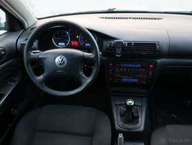 VW Passat Variant 1,9 TDI 96kW Highline, 6-rýchlostný, ťažné - 8