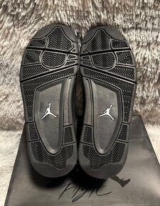 Jordan 4 Black Cat - 8