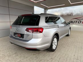 Volkswagen Passat Variant 2.0TDi 110kW Business - 8