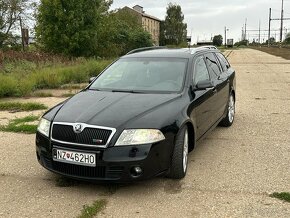 ŠKODA OCTAVIA RS 2.0TDI - 8