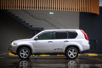 Nissan X-Trail 2.0 dCi SE - 8