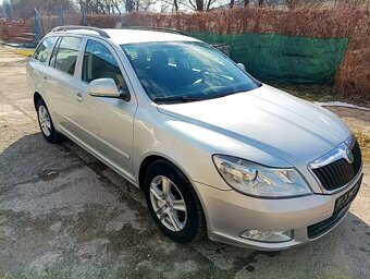 ŠKODA OCTAVIA COMBI II 2.0 TDI CR 4X4 MODEL 2012 CAMERA - 8