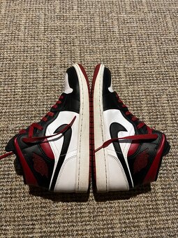 Nike Air Jordan 1 Mid “Black Toe” - 8