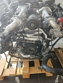 MOTOR CUD 4,2 TDI AUDI / PORSCHE - 8