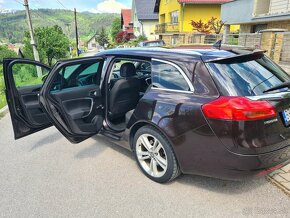 Opel INSIGNIA Sport tourer 4x4 - 8