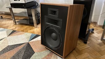 Klipsch Heresy IV American Walnut - 8