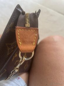 LOUIS VUITTON Petit Bucket Monogram Canvas - 8