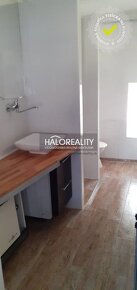 HALO reality - Predaj, rodinný dom Horná Ves, s garážou - EX - 8