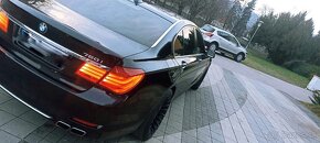 BMW 760i V12 biturbo INDIVIDUAL - 8