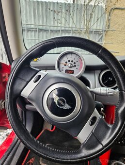 Mini cooper 1,6 benzín - automat - 8