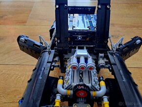 Lego technic fast furious dodge č.42111 - 8