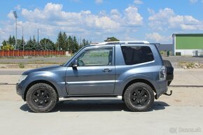 Mitsubishi Pajero 3.2DI-D SWB Intense A/T - 8