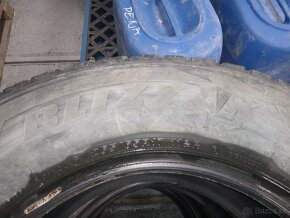 Zimné Bridgestone Blizzak DMV2 265/65 r17. - 8