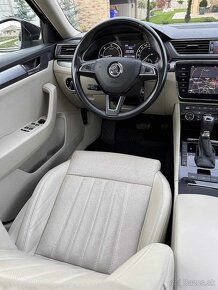 ŠKODA SUPERB COMBI 2.0TDI /PANORAMA /DCC - 8