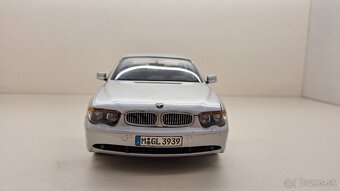 1:18 BMW 7 E65 - 8