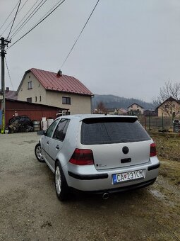 Volkswagen golf - 8