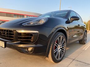 Porsche Cayenne Diesel V6 Facelift 21"Turbo III ACC Panorama - 8