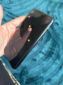 iPhone XR 64gb - 8