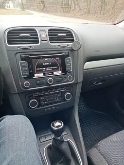 VW Golf 1,6 tdi 77kw - 8