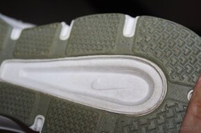 Nike T-lite xl tenisky - 8