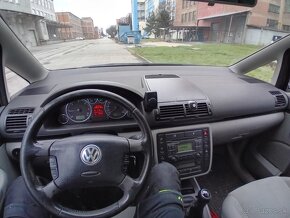 VOLKSWAGEN SHARAN 2.0 TDI  103KW - 8