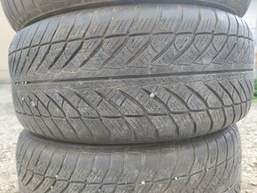 255/55 r18 goodyear zimné - 8