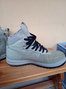 Nike Lunar Force - 8