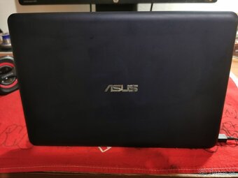 NOTEBOOK ASUS ZA SUPER CENU - 8