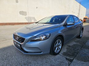 Volvo V40 D2 Kinetic - 8