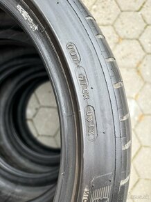 Michelin Pilot Sport 4 225/40/ZR18 92Y - 8