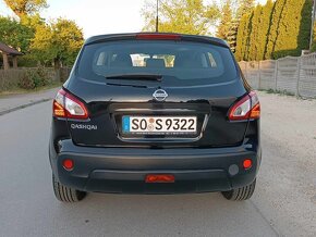 Nissan Qashqai 1.6i Tekna 4x2 - 8