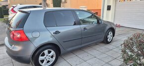 Predám Volkswagen GOLF IV - 8