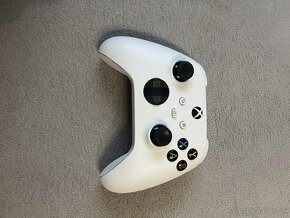 Predám Xbox Series S - 8