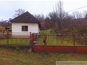 Domček/ chalupa s veľkým (1 ha) pozemkom neďaleko mesta Sn - 8