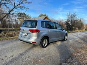 Volkswagen Touran 1.6 TDI SCR 115k Comfortline - 8