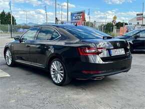 Škoda Superb 2.0 TSI 4x4 L K DSG - 8