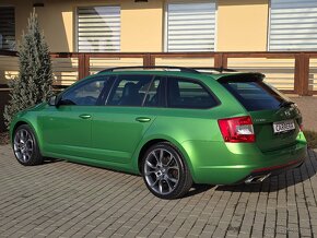 Škoda Octavia Combi 2.0 TFSI RS DSG - 8