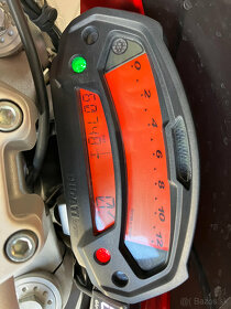 Ducati Monster 696 - 8